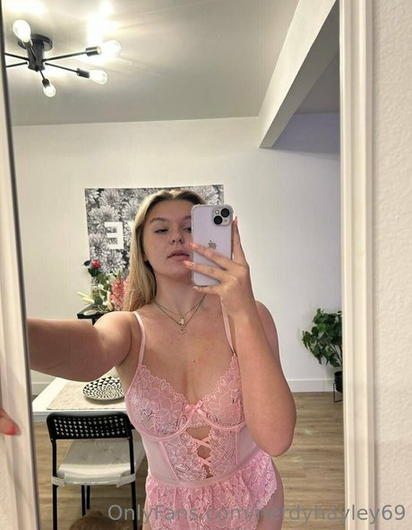 nerdyhayley69 actrice exclusive img