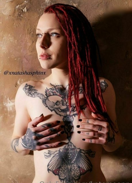 katemoonn modèle adulte des photos