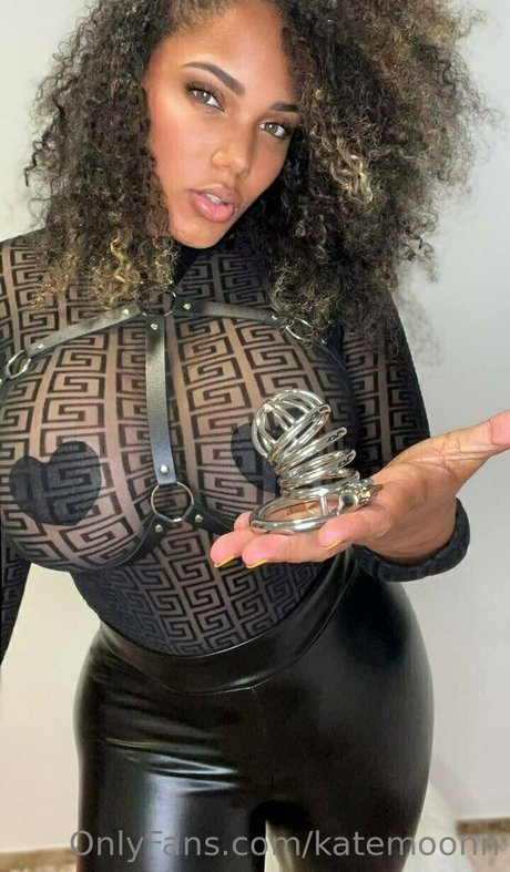 katemoonn star du porno gratuit archive