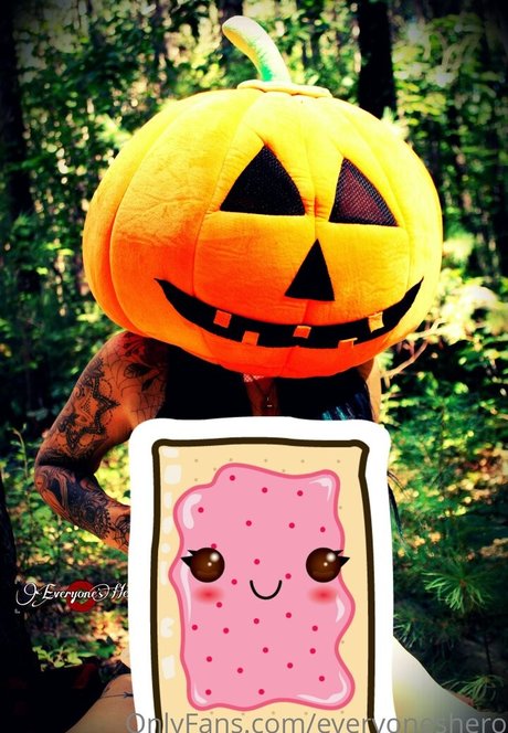 everyoneshero actrice porno photo