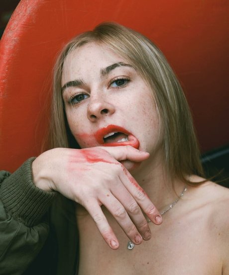 Casey Nixon belle actrice archive