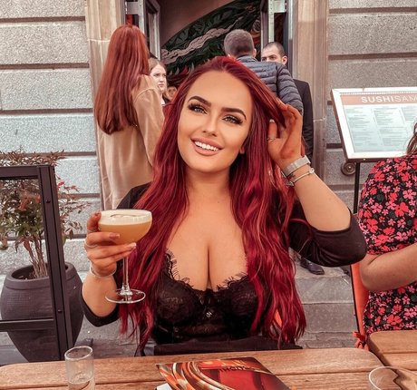 Shauni Rixon sexe star image