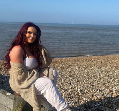 Shauni Rixon modèle érotique image