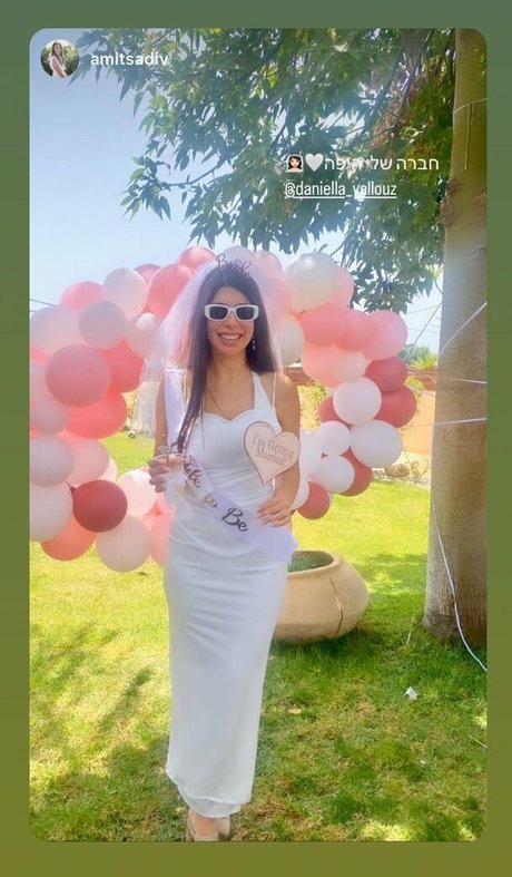 Daniella Yallouz étoile photos