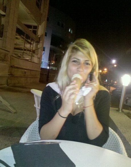 Daniella Yallouz haut modèle photo