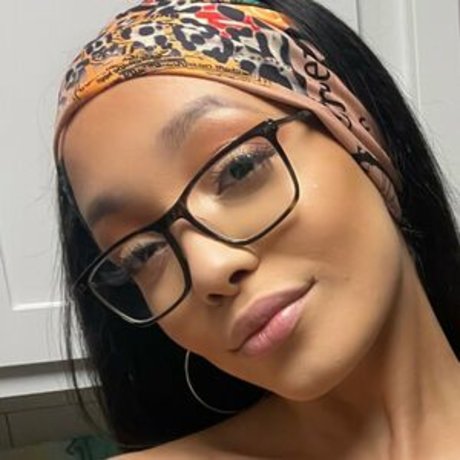 novatitsxxx étoile magnifique photo