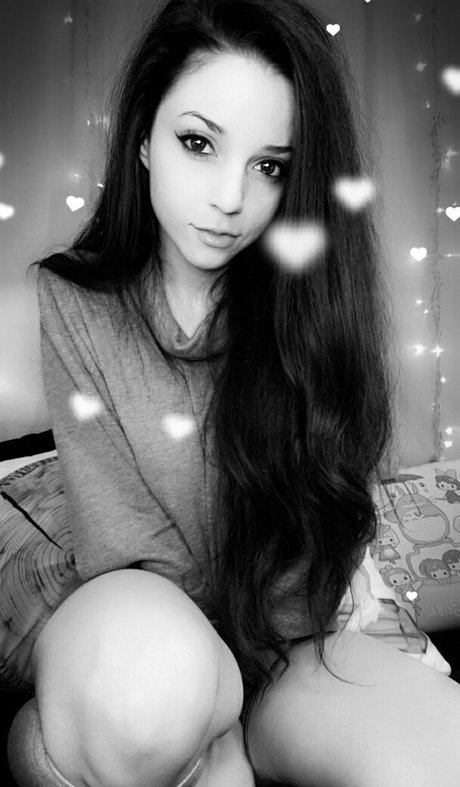 branlette joi onlyfans haute qualité parfait des photos