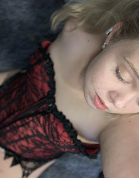 sadiegoldfree modèle de haute qualité galerie