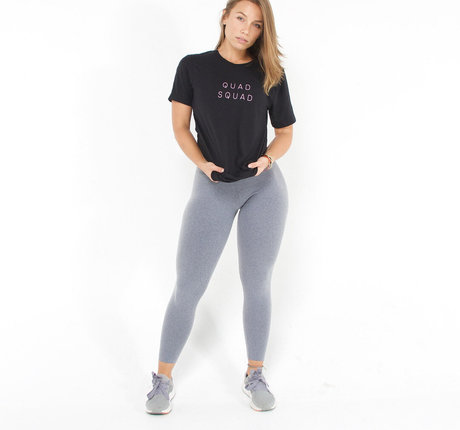 Nicole Mejia étoile érotique photos