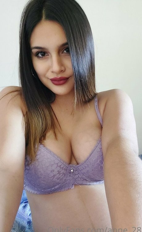 anne 28 modèle sympa galerie