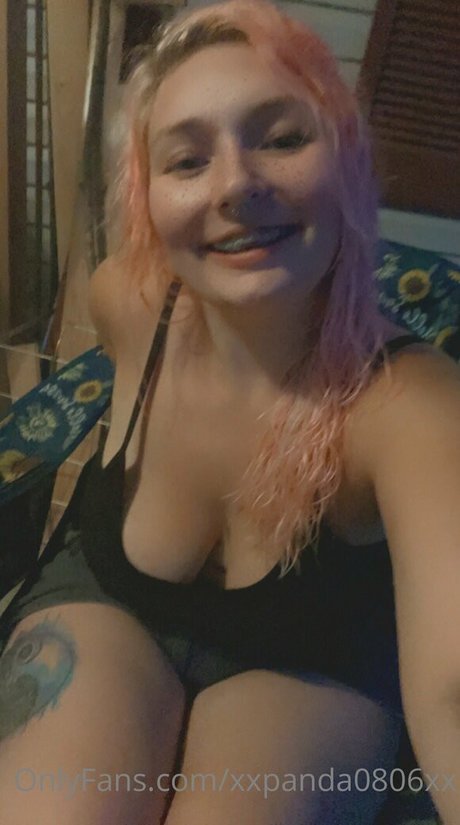 xxpanda0806xx modèle pornographique galeries