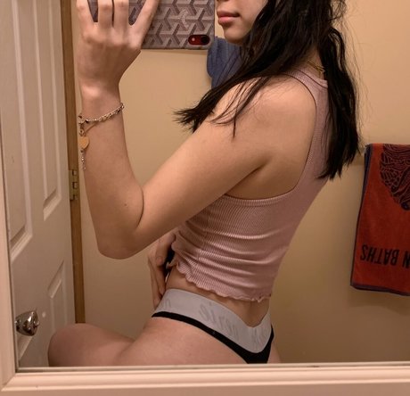 mangobbyy modèles nus image