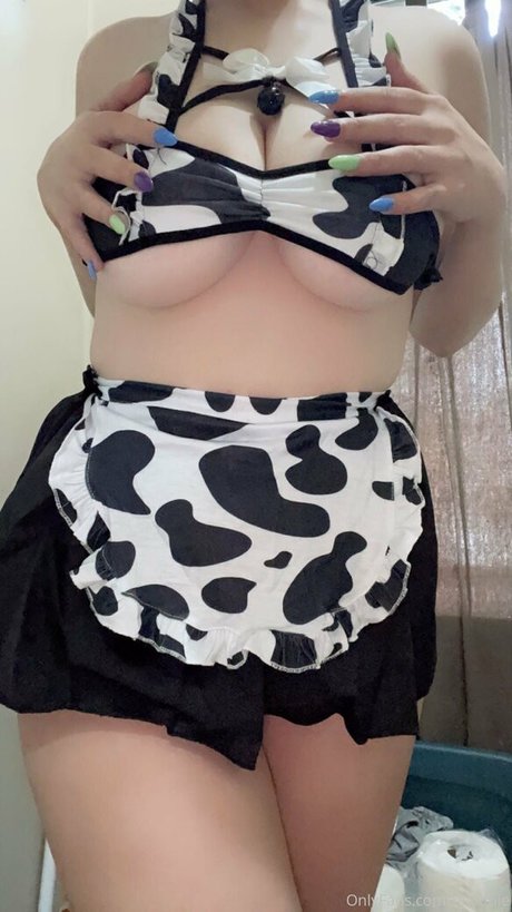 asiatique gratuit onlyfans xxx jolie des photos