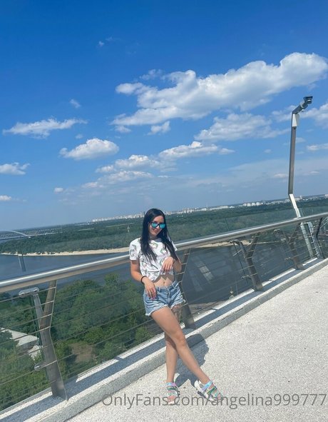 angelina crystal star du porno xxx archive