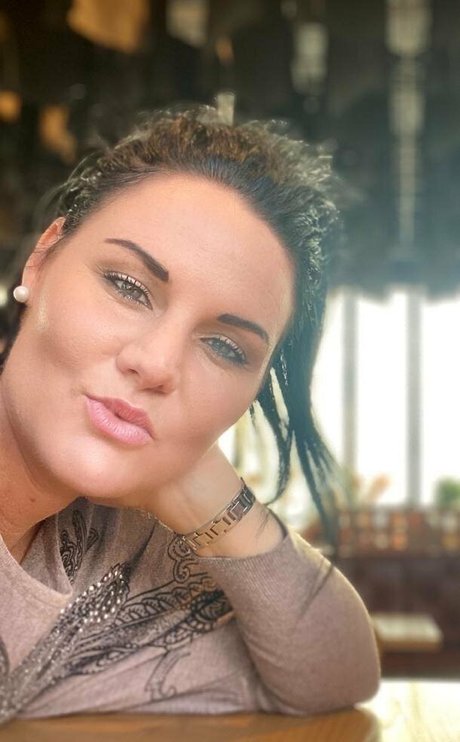 chanelbeexx jolie étoile image