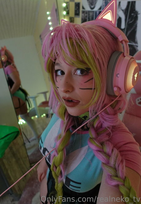 realneko tv belle étoile galerie