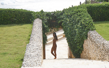 Nidhi Sunil actrice galeries