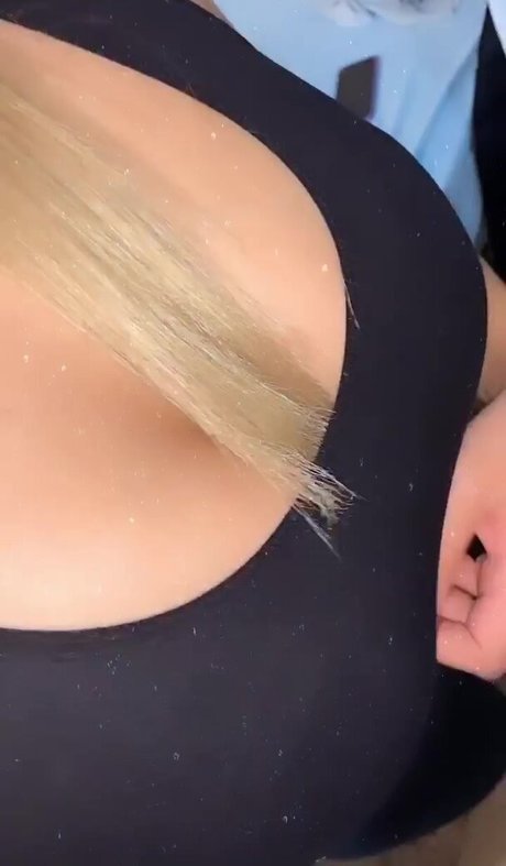 Bihter Tendu étoile sexy archive