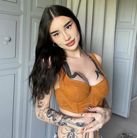 Zeliahxo star du porno gratuit images