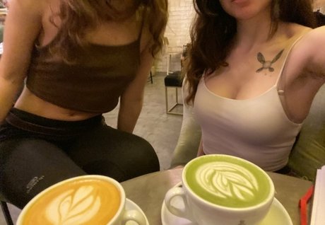 Naty Quim star érotique images