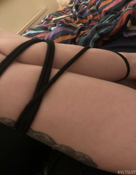 kvltslvt modèle xxx des photos