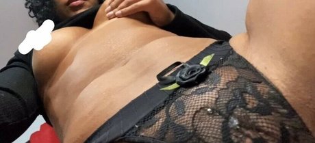 Jheni Lima modèle porno des photos