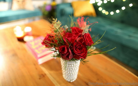 ladydoctorsays star exclusive photo