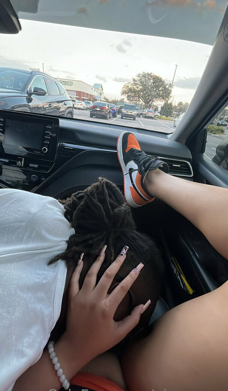 ninaa eve jolie étoile photos