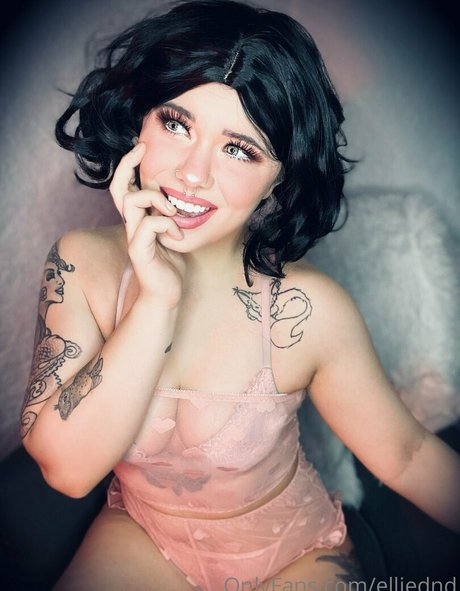EllieDND sexe de star du porno photos