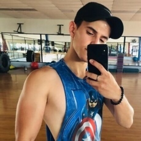 Argent nus star du porno archive