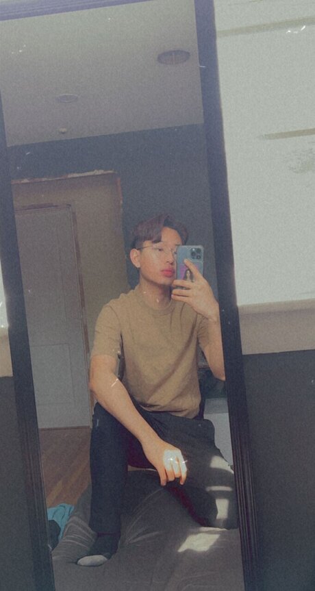 JJ Nguyen star du porno gratuite image