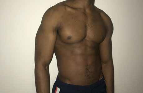 Cotcha étoile nue photos