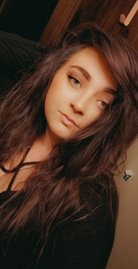 Mickayla June modèle de haute qualité galerie