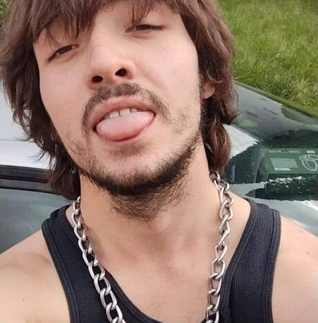 Dominic137 modèle de sexe des photos