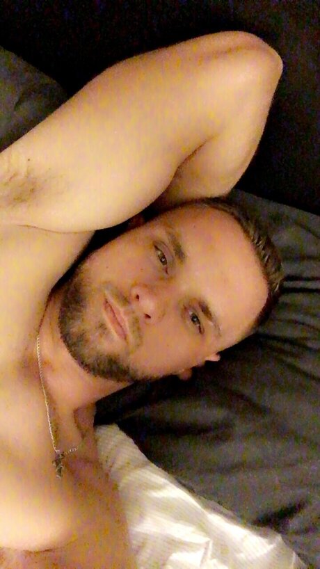 Kamil modèle de haute qualité img