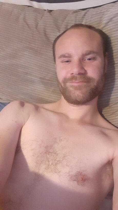 trio sous la douche onlyfans chaud xxx img