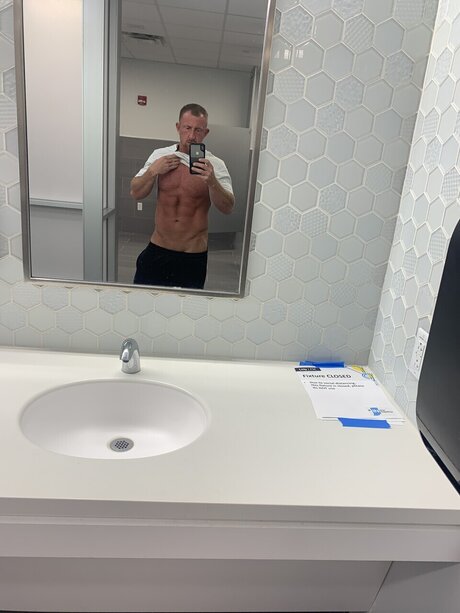 CrisPlays actrice hd image