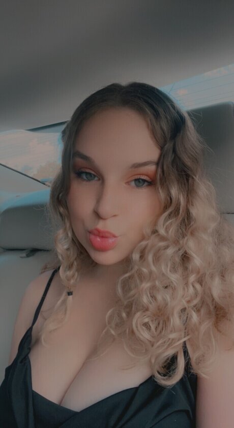 Kittygirl étoile nue images