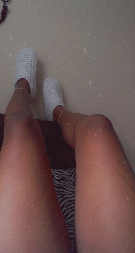 Size 10 Heartbreaker nus de stars du porno photo