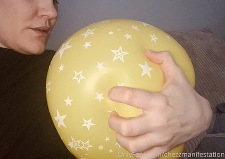 chezzmanifestation modèle magnifique des photos