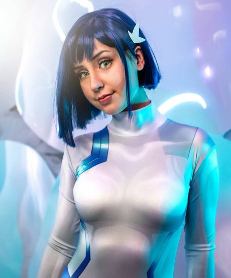 Raineemery modèle chaud des photos