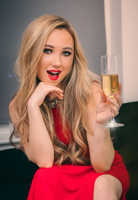 Ruby O Donnell star du porno xxx image