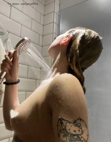 Malymvo4ka modèle de sexe photos