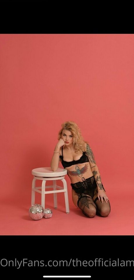 theofficialamandashow actrice parfaite image