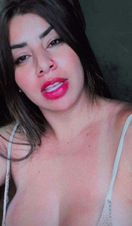 Daniele Mara Valentino nus star du porno photo