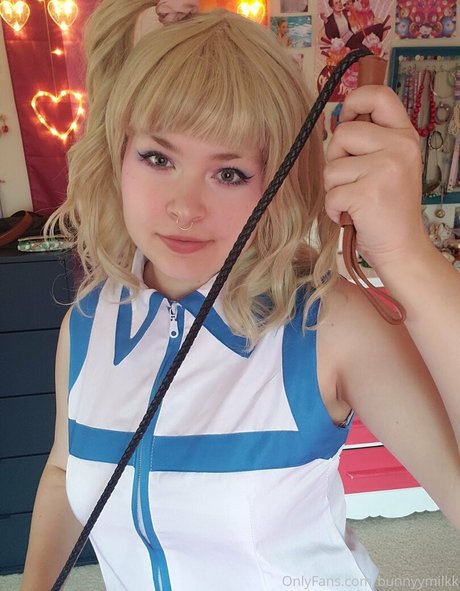 bunnyymilkk modèle joli galeries