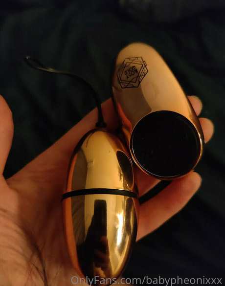 babypheonixxx actrice de sexe des photos