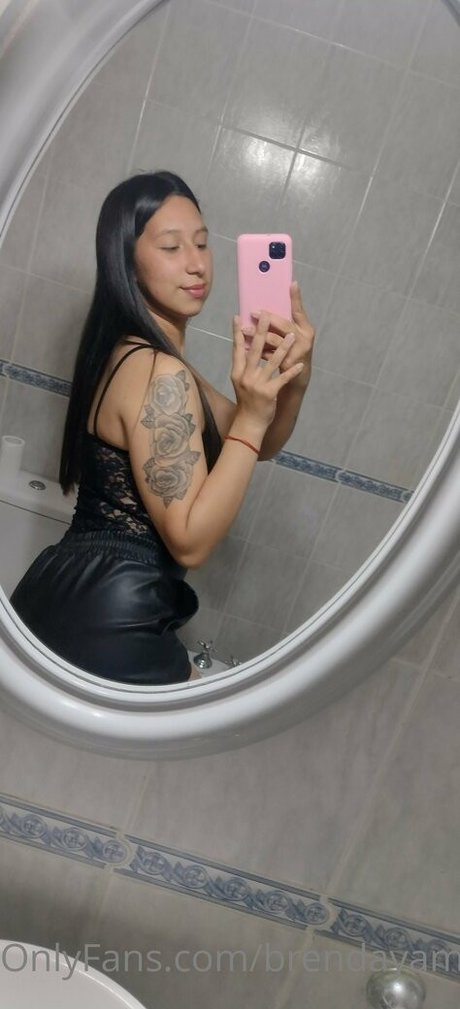 brendayamila star du porno chaude photos