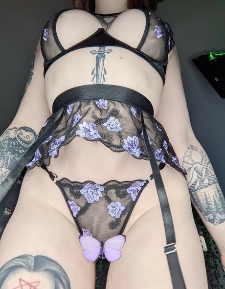 Pixxie rotten haut étoile galerie