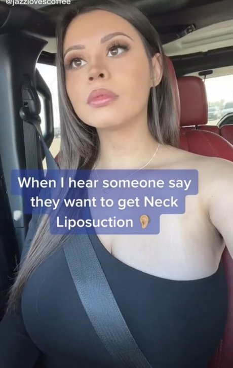 femmes célèbres onlyfans assez chaud img